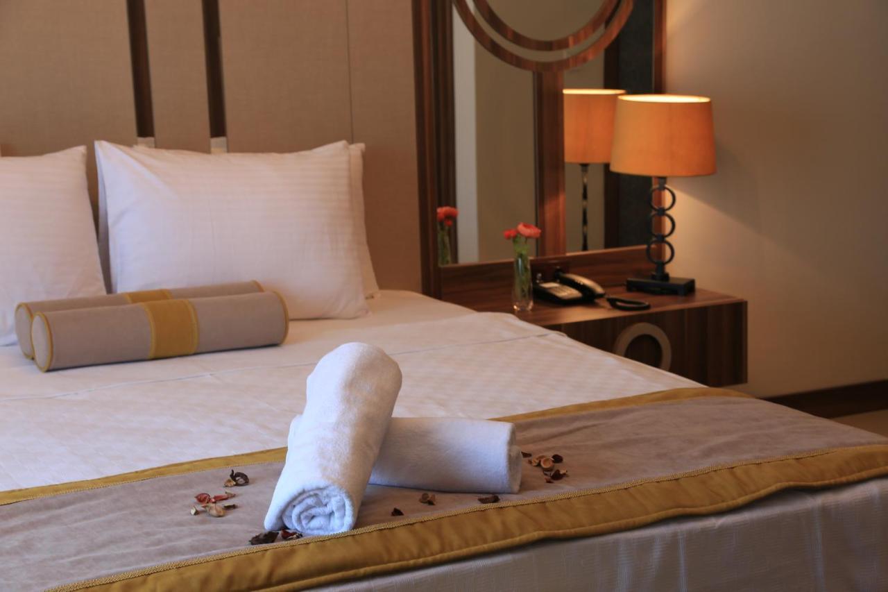 Burcman Hotel Visne Yildirim Luaran gambar
